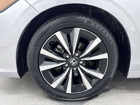 Used 2023 Honda Civic EX-L image 10