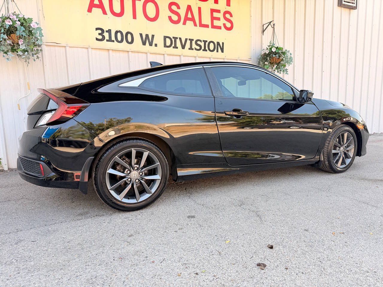 Used 2020 Honda Civic EX image 4