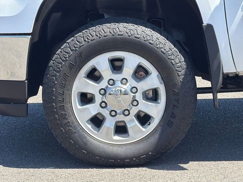 Used 2014 GMC Sierra 3500 SLE AWD/4WD image 25