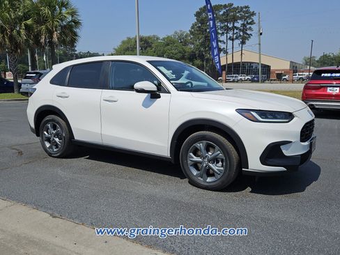 New 2026 Honda HR-V LX image 7