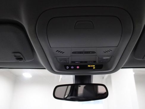 Used 2017 GMC Acadia SLT image 42