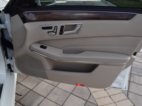 Used 2014 Mercedes-Benz E 350 Sedan image 76
