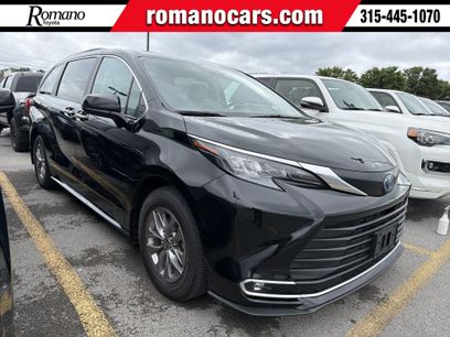 Used 2024 Toyota Sienna XLE w/ XLE Plus Package