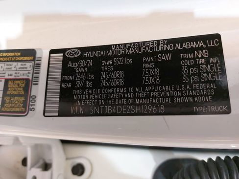 Certified 2025 Hyundai Santa Cruz SEL FWD image 37