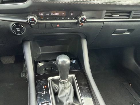 Used 2025 MAZDA MAZDA3 s Sport FWD image 11