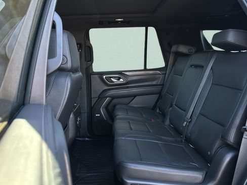 Used 2021 Chevrolet Tahoe LT w/ Luxury Package AWD/4WD image 28
