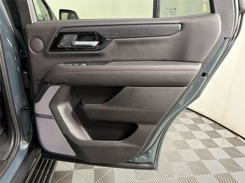 New 2026 GMC Yukon AT4 Ultimate AWD/4WD image 16