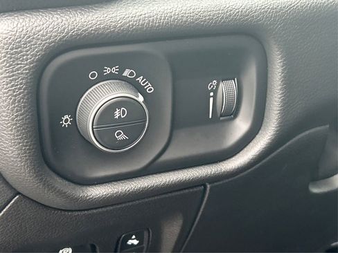 Certified 2021 RAM 1500 Big Horn image 40