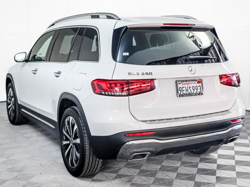 Certified 2023 Mercedes-Benz GLB 250 250 image 2