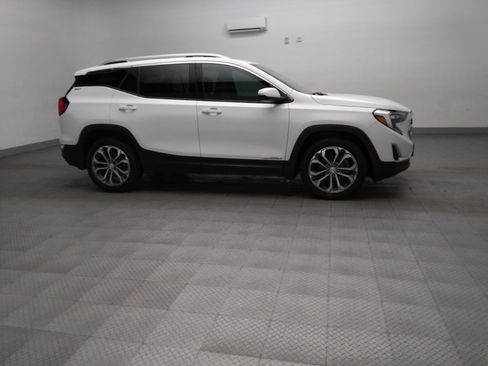 Used 2019 GMC Terrain SLT w/ Preferred Package FWD image 11