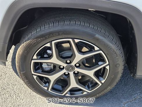 Used 2026 Jeep Compass Limited AWD/4WD image 16