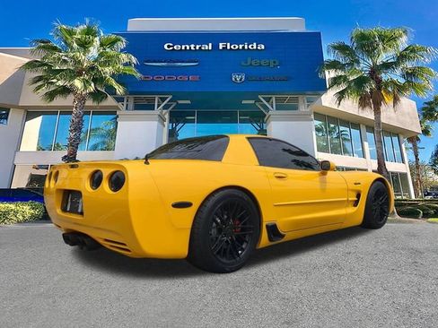 Used 2001 Chevrolet Corvette Z06 w/ Memory Pkg RWD image 5