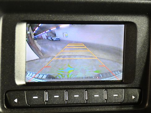 Used 2015 Chevrolet Colorado W/T RWD image 30