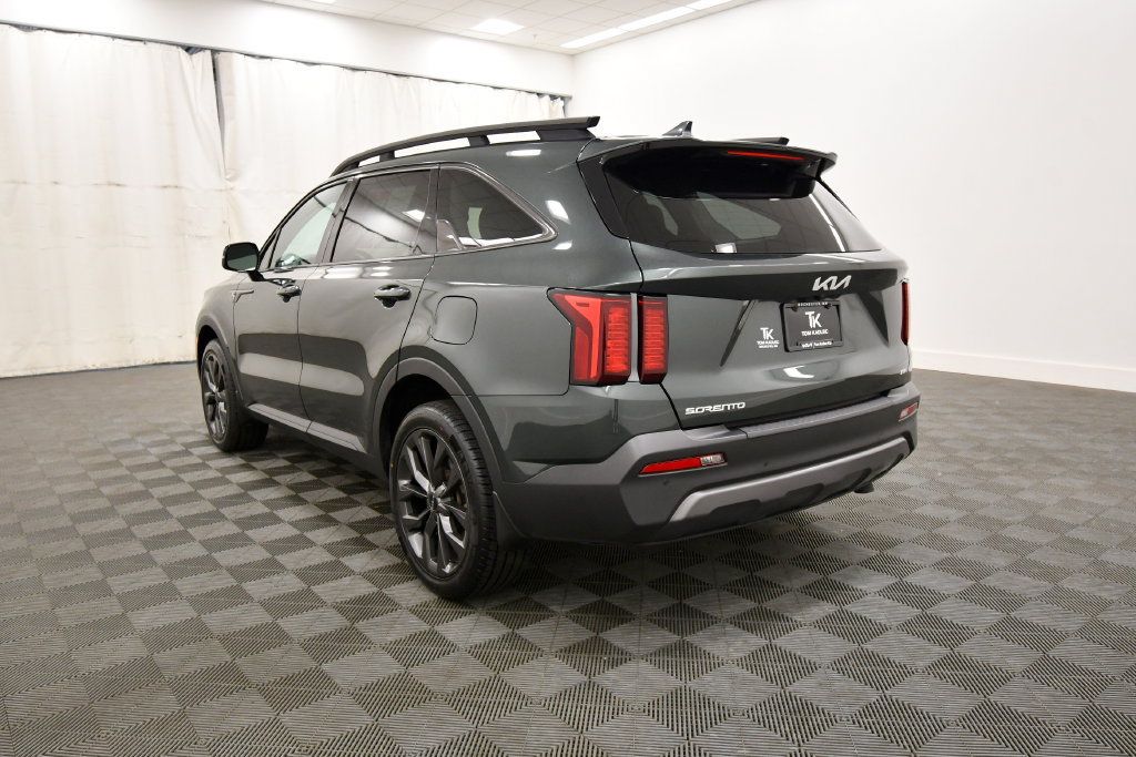 Certified 2023 Kia Sorento X-Line EX AWD/4WD image 5
