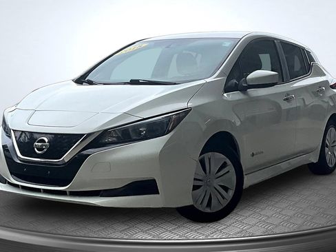 Used 2018 Nissan Leaf S w/ S Charge Package FWD image 1