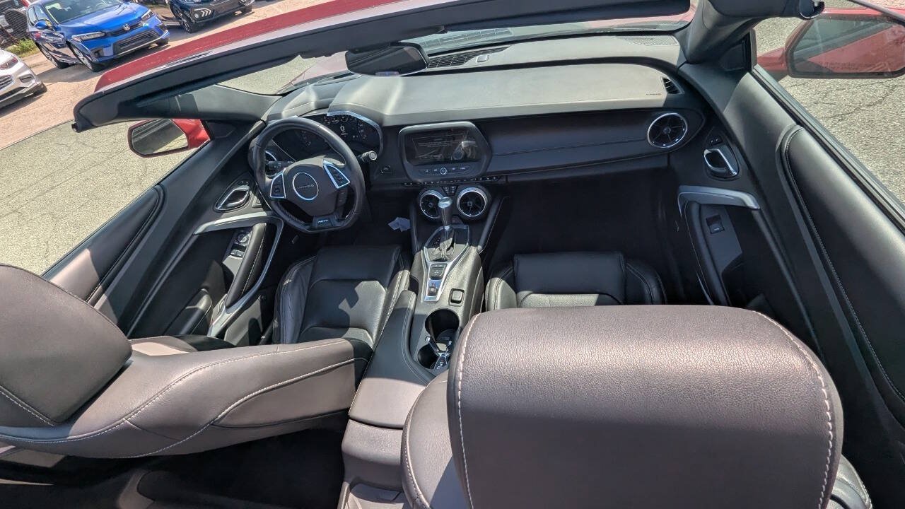 Used 2017 Chevrolet Camaro LT RWD image 24