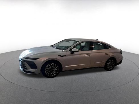 Used 2025 Hyundai Sonata SEL FWD image 9