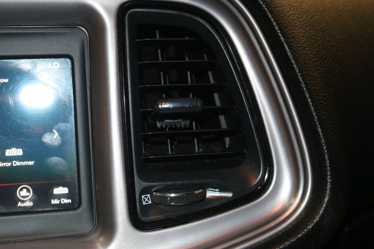 Used 2023 Dodge Challenger SXT RWD image 54