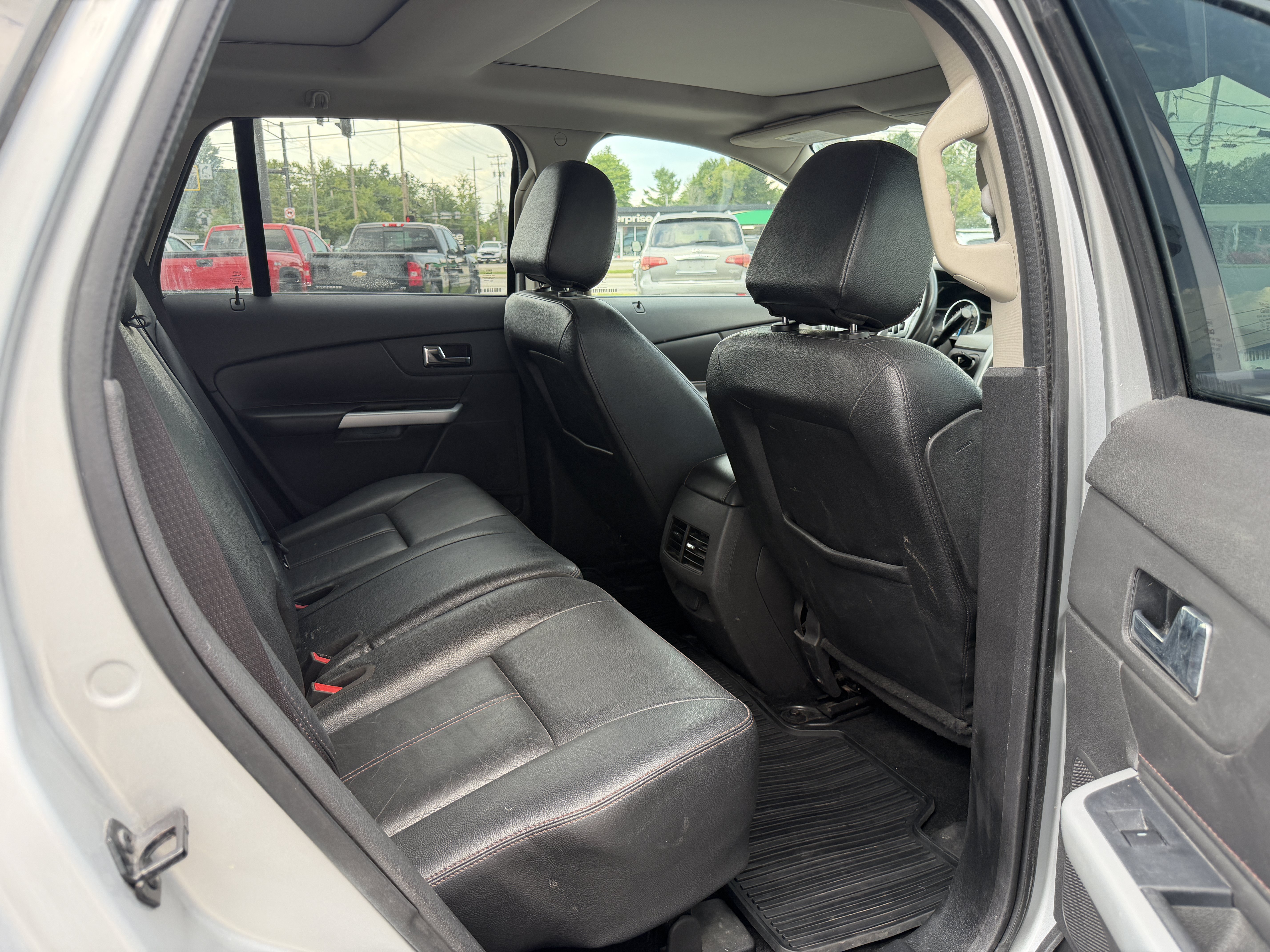 Used 2014 Ford Edge SEL w/ Equipment Group 205A AWD/4WD image 16