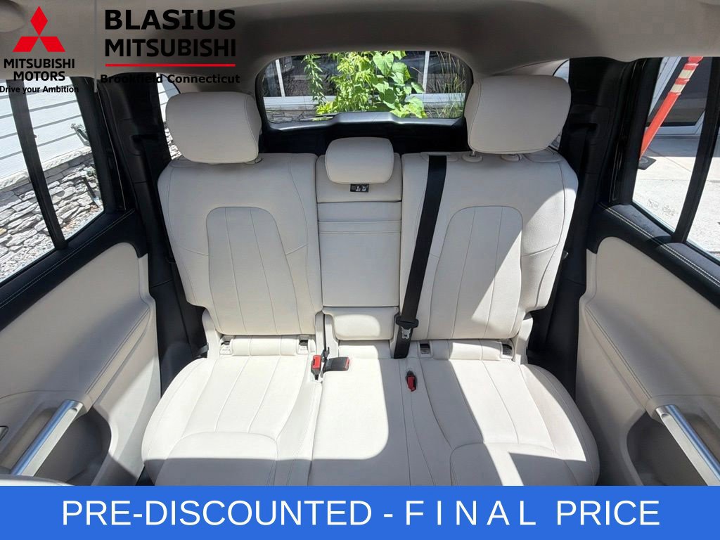 Used 2022 Mercedes-Benz GLB 250 4MATIC w/ Premium Package Lite image 63