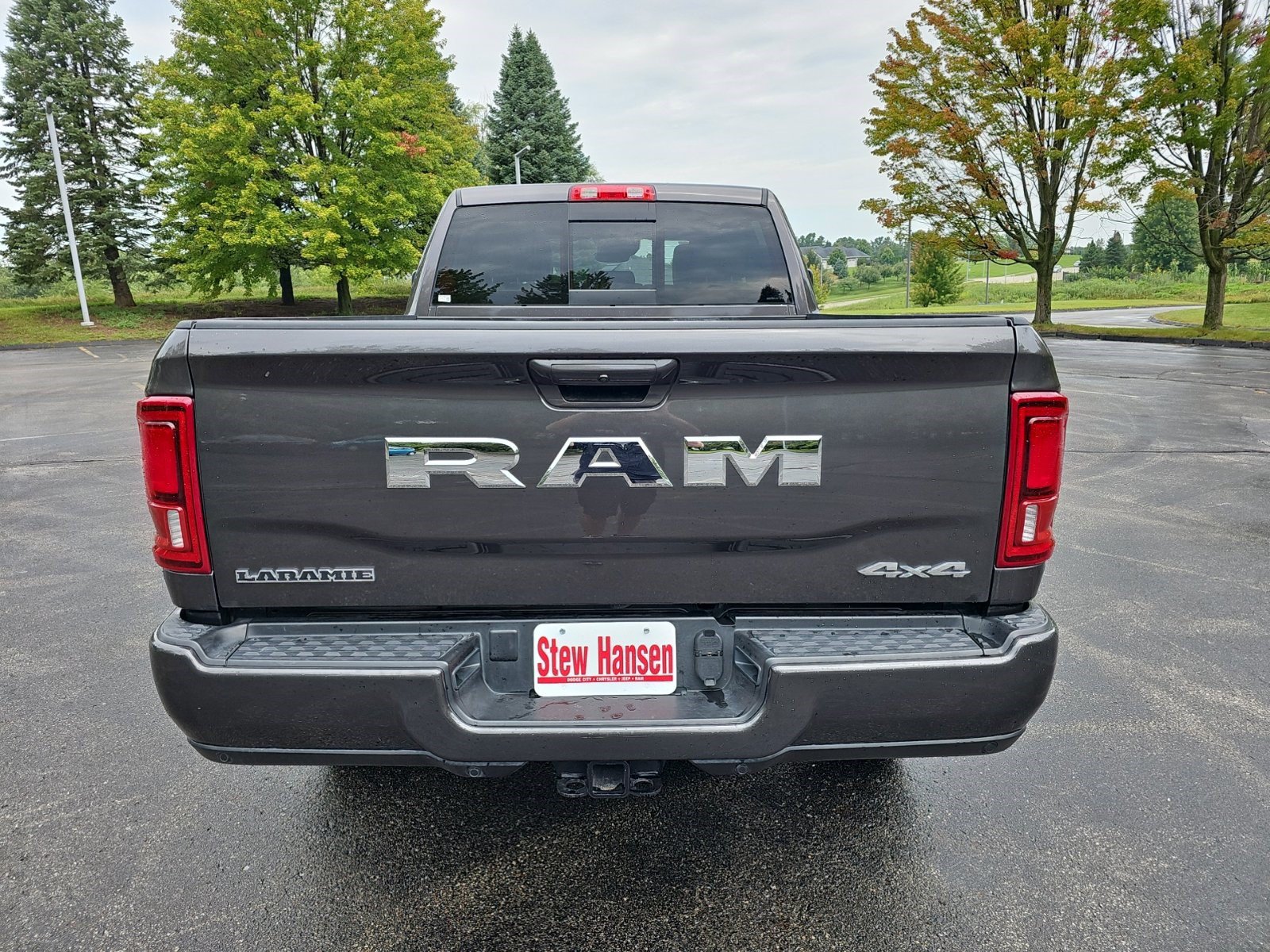Used 2025 RAM 2500 Laramie AWD/4WD image 5