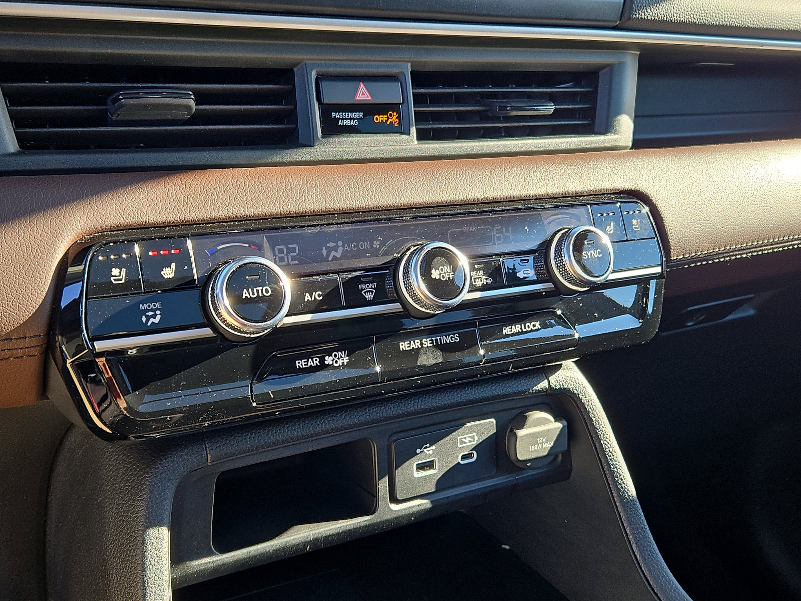 Used 2024 Honda Pilot Elite image 17