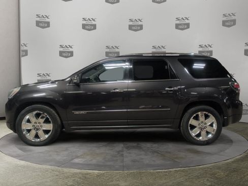 Used 2014 GMC Acadia Denali image 2