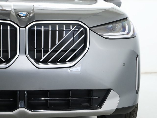 Used 2026 BMW X3 xDrive30i w/ Convenience Package AWD/4WD image 8