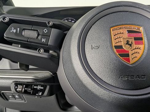 New 2026 Porsche Cayenne S image 39