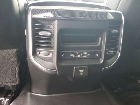 Used 2022 RAM 2500 Laramie AWD/4WD image 13