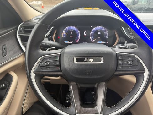 Certified 2022 Jeep Grand Cherokee Limited image 9