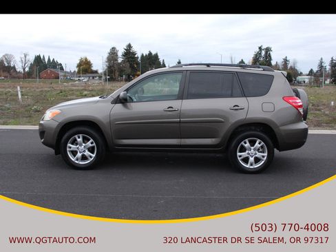 Used 2011 Toyota RAV4 4WD image 2