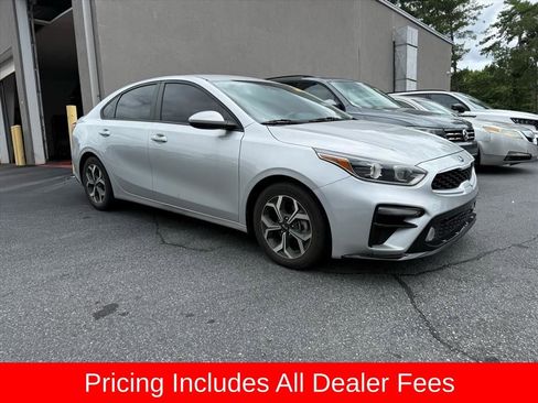 Used 2021 Kia Forte LXS FWD image 1