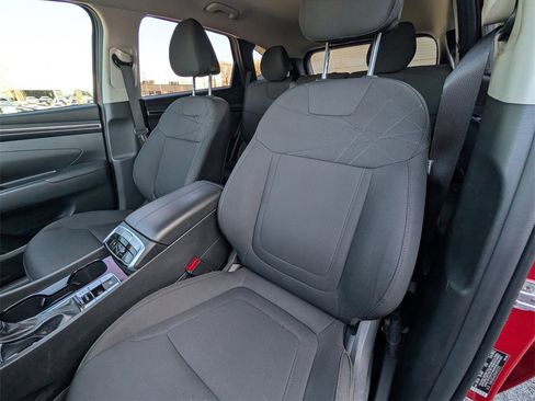 Used 2022 Hyundai Tucson SEL image 16