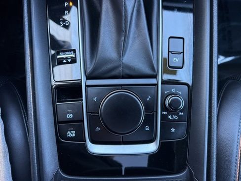 Used 2025 MAZDA CX-50 AWD 2.5 Hybrid w/ Premium Pkg image 15