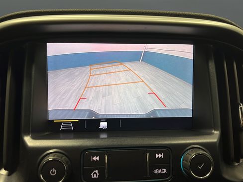 Used 2022 Chevrolet Colorado ZR2 AWD/4WD image 13