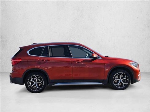 Used 2018 BMW X1 sDrive28i image 4