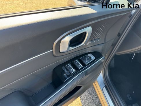 New 2026 Kia Sorento SX Prestige image 11