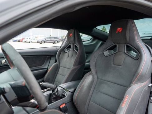 Used 2016 Ford Mustang Shelby GT350R image 14