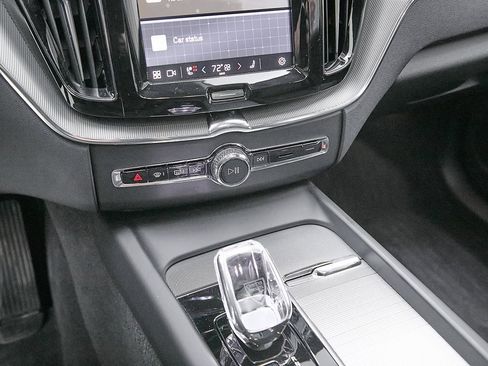 Certified 2025 Volvo XC60 T8 Ultra w/ Protection Package Premier image 17