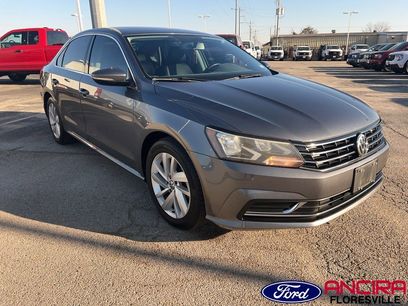 Used 2018 Volkswagen Passat 2.0T SE