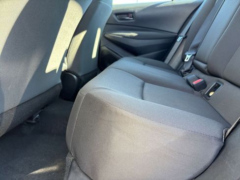 Used 2025 Toyota Corolla LE image 25