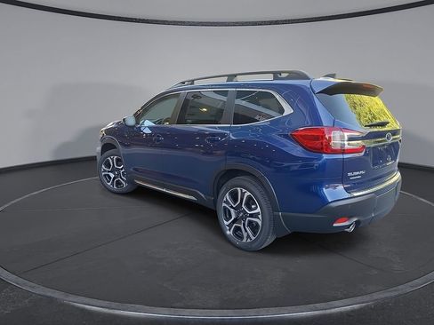 New 2026 Subaru Ascent Limited AWD/4WD image 6