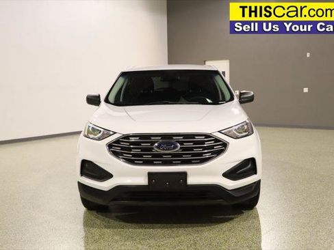 Used 2019 Ford Edge SE w/ SE Fleet Driver's Package FWD image 3