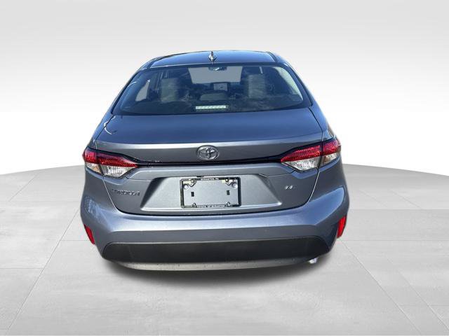 New 2027 Toyota Corolla LE w/ LE Premium Package FWD image 4
