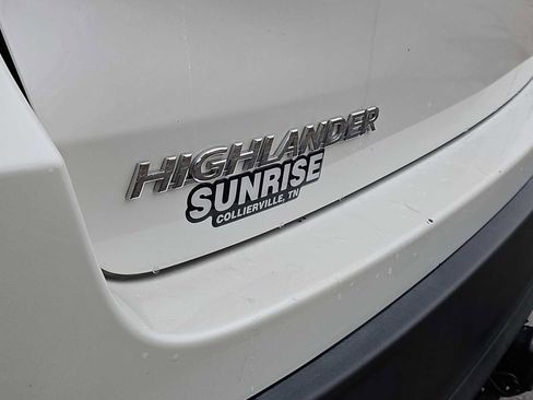 Used 2019 Toyota Highlander Plus image 13