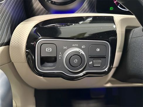 Used 2024 Mercedes-Benz CLA 250 4MATIC image 16