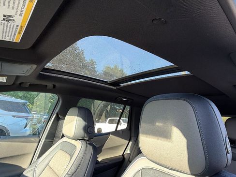 New 2026 Chevrolet Equinox LT image 15