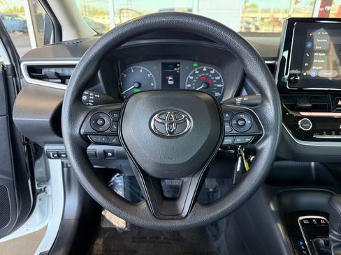 Certified 2025 Toyota Corolla LE image 23