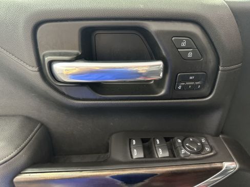 Used 2021 GMC Sierra 1500 SLT w/ SLT Convenience Package AWD/4WD image 11